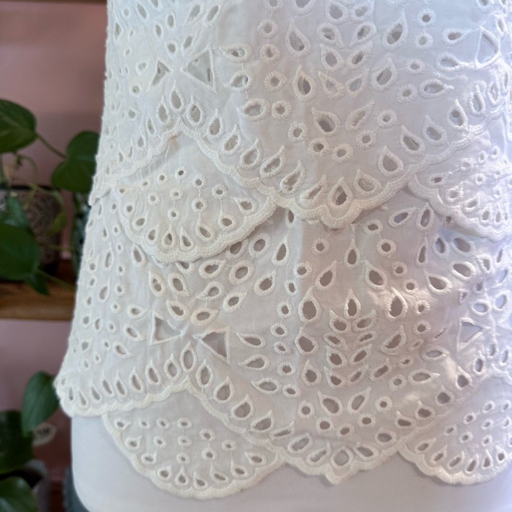 CAbi  Frolic Sleeveless Eyelet Layered Tiered Top Size XS #5723 - Picture 8 of 13